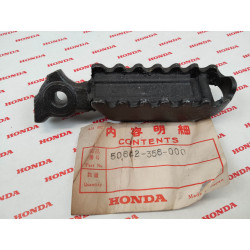 Repose pieds avant G pour XL125K2/K3/K4 XL250K3 XL350 à K4 HONDA 50642-356-000