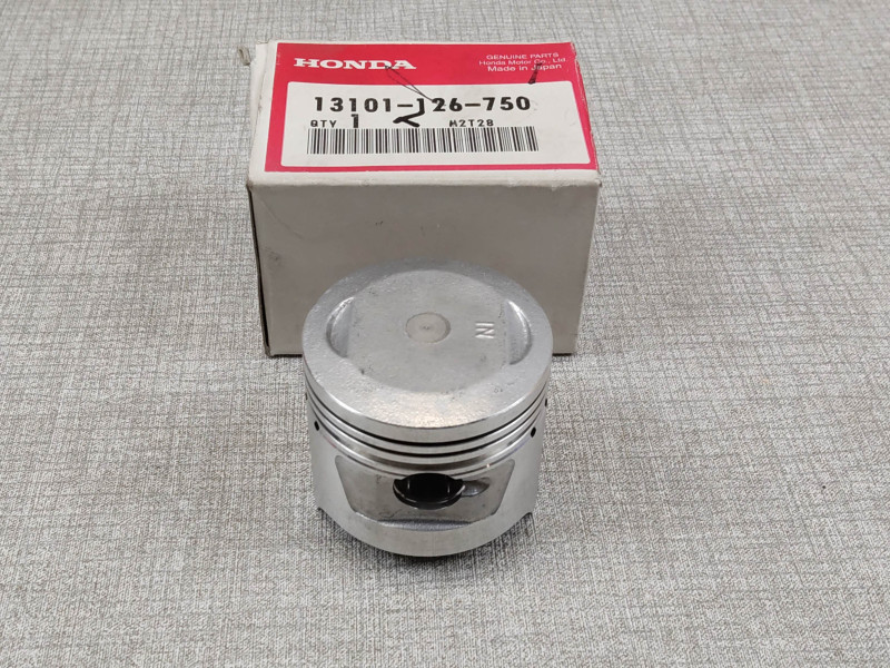 Piston cote standard pour modèles ST70 82/89 C70 82/83 HONDA 13101-126-750