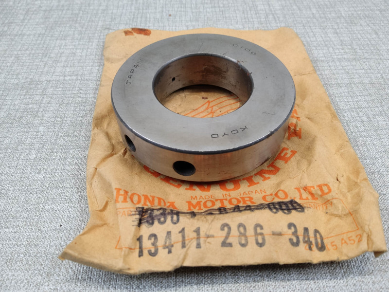 Bague ext. roulement vilebrequin CB250 B4/K0/K2-K4 CL250 HONDA 13411-286-340