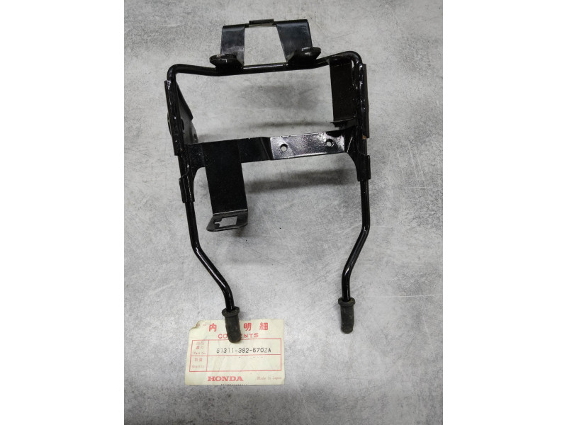 Support de phare HONDA XL125 1976/77 61311-382-670ZA
