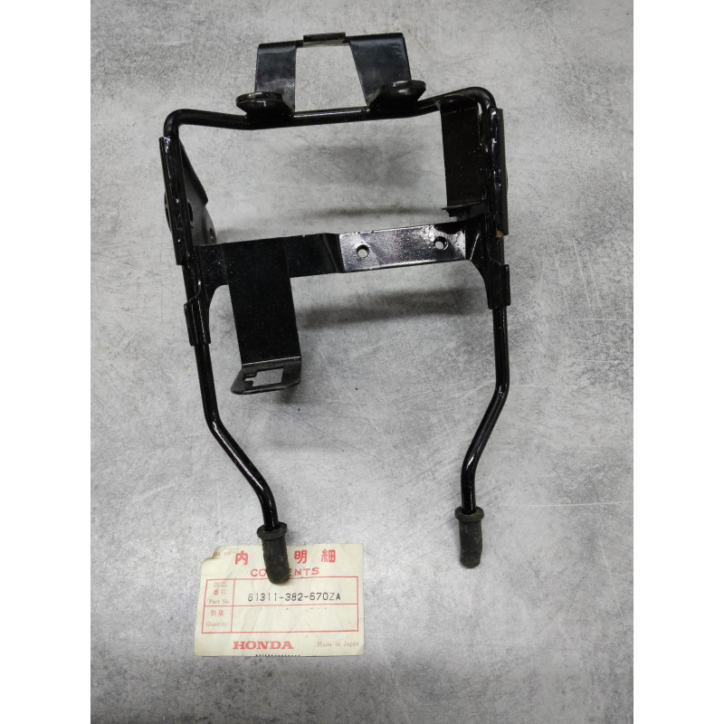 Support de phare HONDA XL125 1976/77 61311-382-670ZA