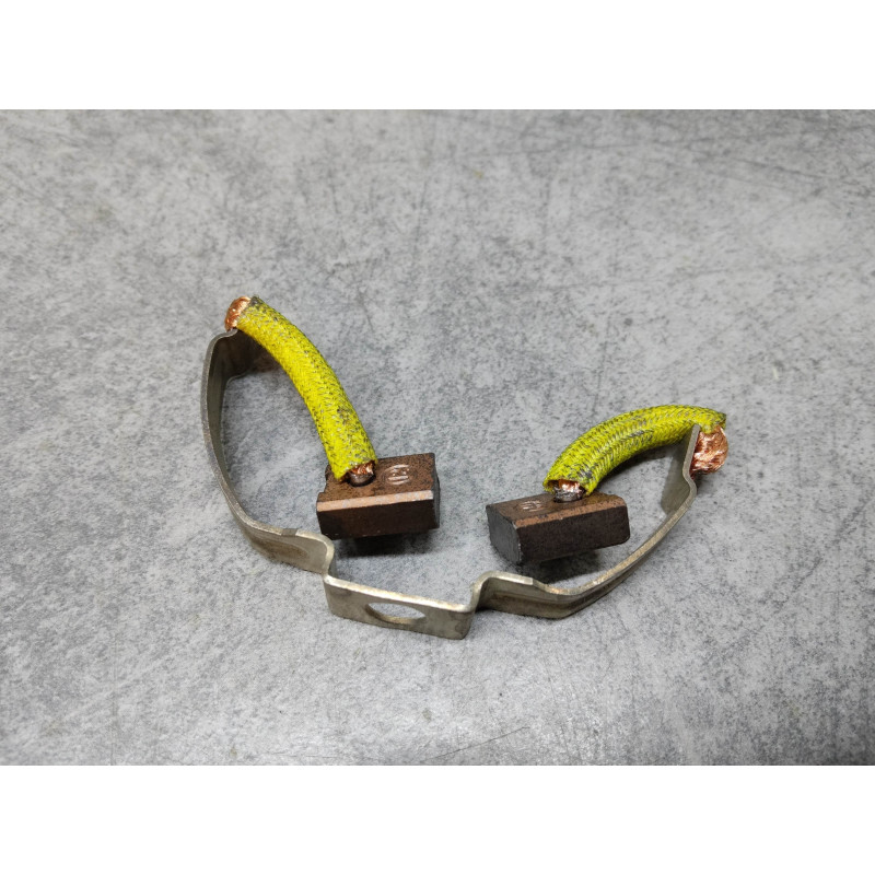 Jeu charbon de démarreur HONDA VF750S VF750F CX650T CBR1000FH  31201-KG7-000
