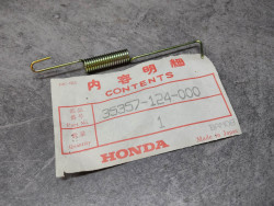 Ressort contacteur stop  AR HONDA CF50K2 CF70K2 CB500 97-02 35357-124-000