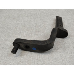 Barre repose pied coté droit CB125T/T2/TA/TB HONDA 50615-399-010