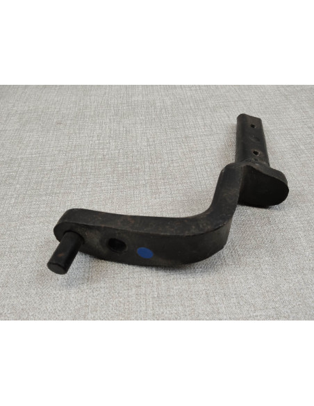 Barre repose pied coté droit CB125T/T2/TA/TB HONDA 50615-399-010