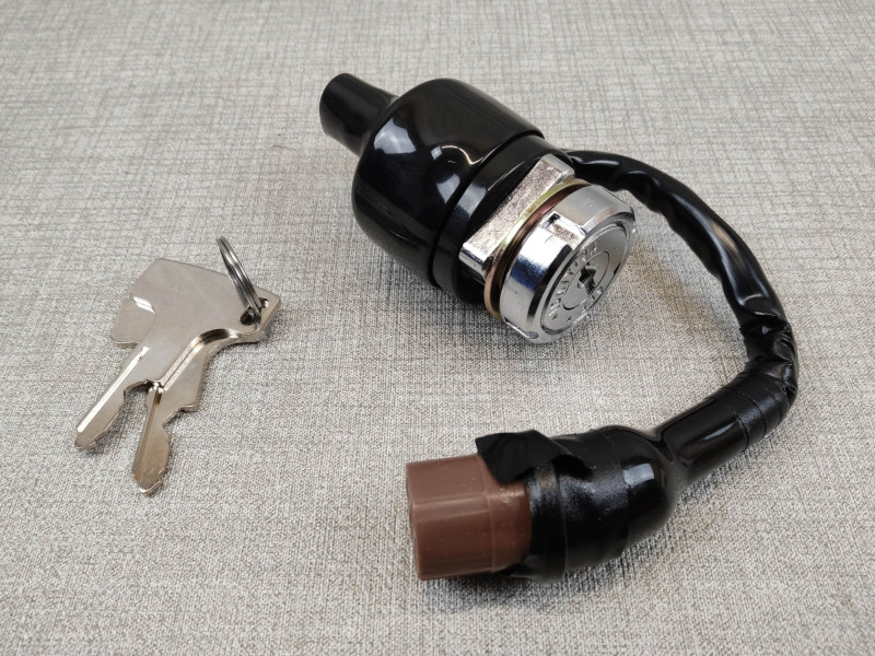 Contacteur à clefs fiche ronde adaptable 35100-303-007P