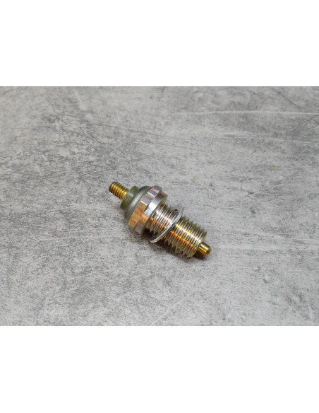 Contacteur point mort HONDA CX500CXC CX650 CB250/400N-T-CM XL35600-413-003