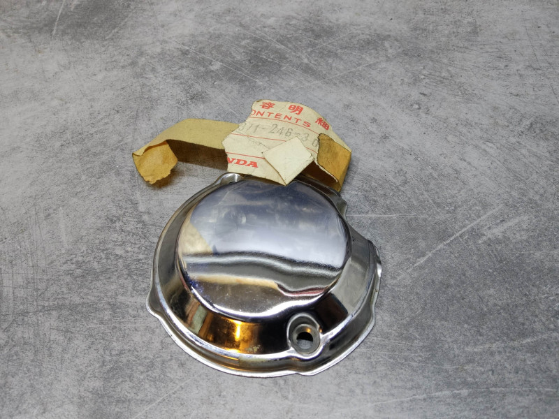 Couvercle chromé des rupteurs HONDA CB125 K3 à K5 30371-246-300