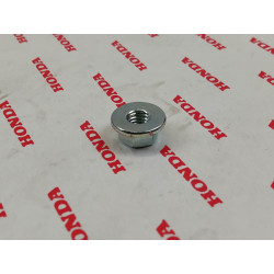 Ecrou à embase M5 HONDA 94050-05000
