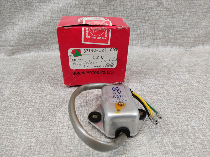 Régulateur de tension Honda XL250 XL350 6V RS21 | Réf. 33140121003