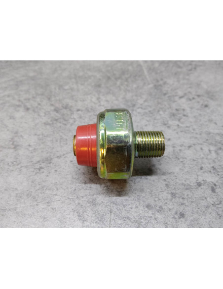 Contacteur pression huile CB1000 CB1100 CB1300 CB250 CB400 HONDA 35500-MB9-004