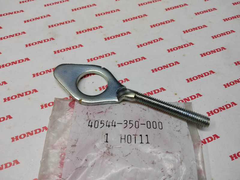 Règleur de chaine C50 C70 C90 CA100/102/105/110/200 HONDA 40544-350-000
