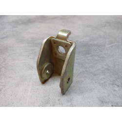 Chape de repose pied AR G/D pour 350K4 360G 500T... HONDA 95015-72200