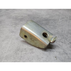 Chape de repose pied AR G/D pour 350K4 360G 500T... HONDA 95015-72200