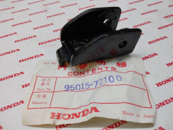 Chape de repose pied AR G/D noire CB125B6 CB200 CB500Four HONDA 95015-72100