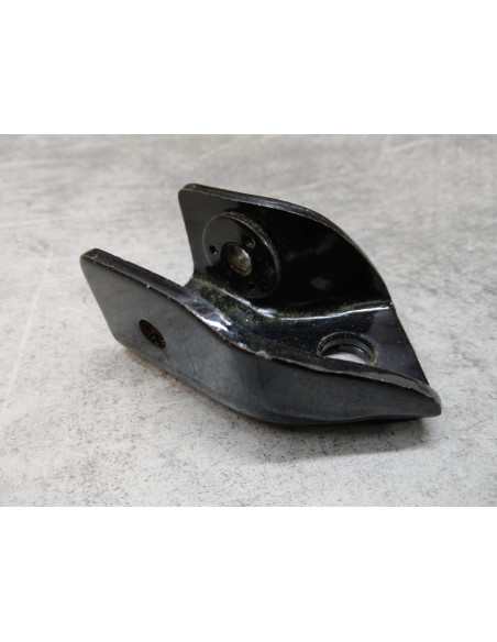 Chape de repose pied AR G CM400A/T remplace 50712402870ZC HONDA 50712-402-000