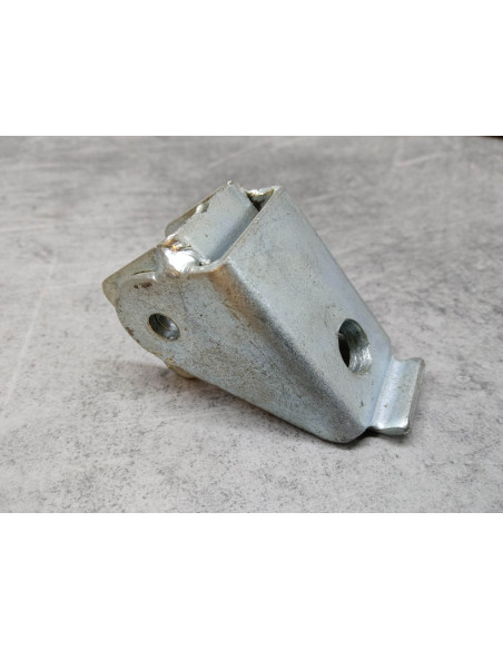 Chape de repose pieds AR CB/CL450 remplace 9501572200 HONDA 50711-292-000