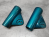 Patte de phare bleue coté gauche NOS CB125K3 HONDA 51606-304-680 BLUE NOS