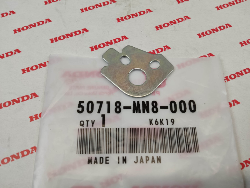 Plaque pour repose pièce passager divers HONDA 50718-MN8-000 NSR250 CB400S CB110