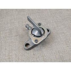 Robinet essence de GL1000 GL1100 FES250 Honda 16950-371-025