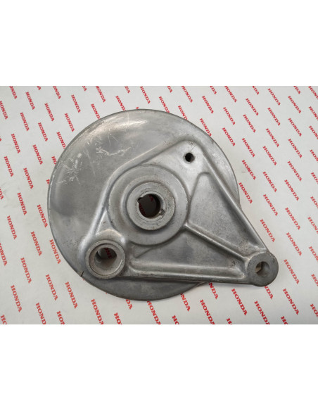 Flasque de frein AR NOS CB125 J (S3) HONDA 43100-128-670 NOS