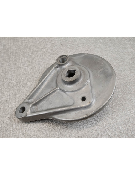 Flasque de frein AR NOS CB125 J (S3) HONDA 43100-128-670 NOS