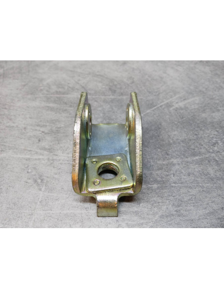 Chape de repose pied AR G/D métal CB125/175/250/350/360/450 HONDA 50713-333-000