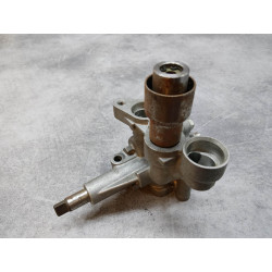 Pompe à huile VF500F 85/86 HONDA 15100-MF2-710