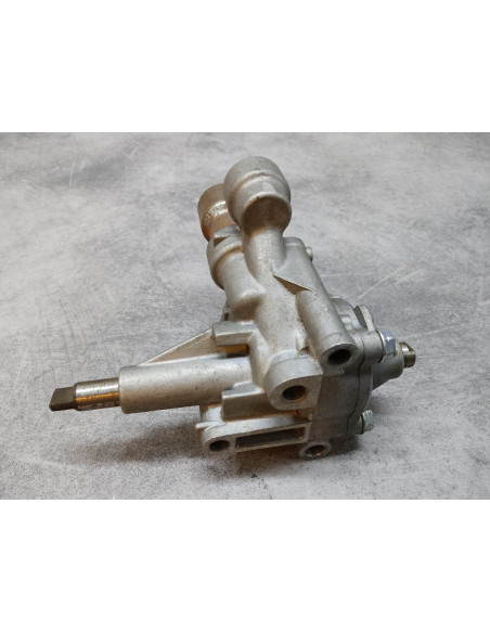 Pompe à huile VF500F 85/86 HONDA 15100-MF2-710
