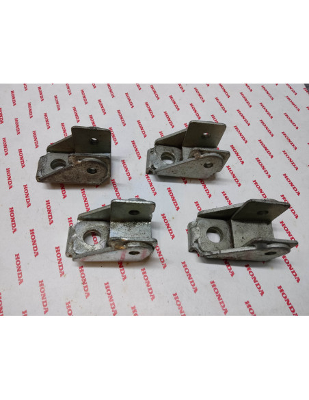 Chape repose pieds NOS AR CB/CL450 remplace 9501572200 HONDA 50711-292-000 NOS