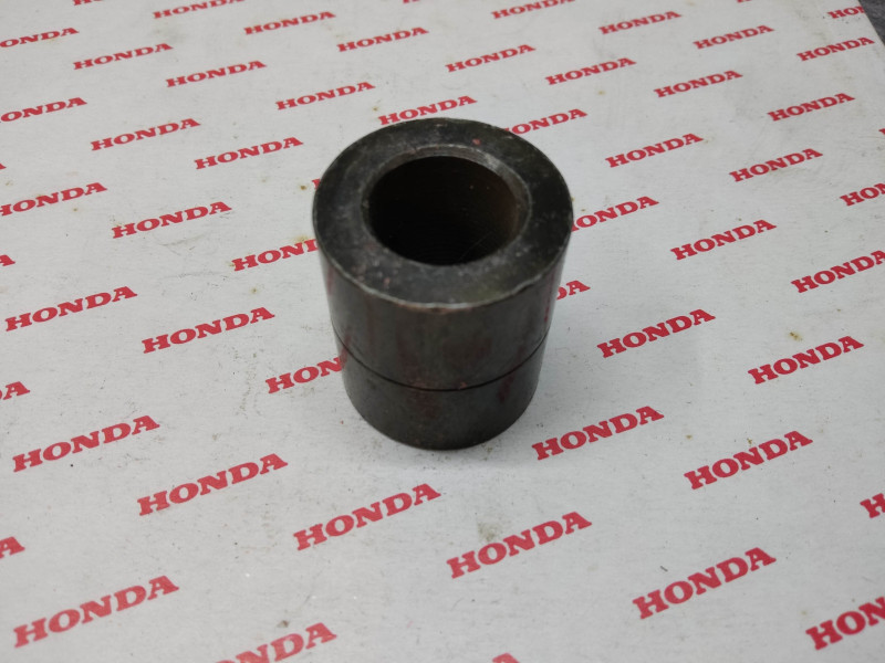 Entretoise roue arrière HONDA 42313-379-690