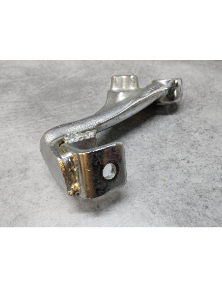 Support repose pied AV G pour CX500CZ/CA/CB HONDA 50625-449-000