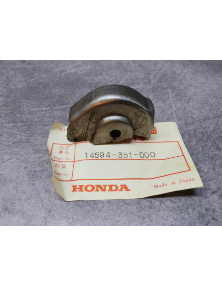 Godet métallique pignon avant de distribution CB125K5 HONDA 14594-351-000