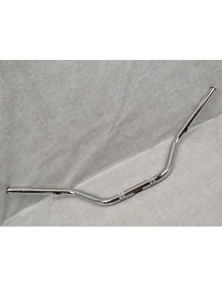 Guidon haut adaptable diamètre 22mm avec lumières usinées pour passage des cabl