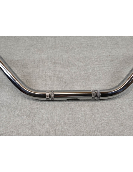 Guidon haut adaptable diamètre 22mm avec lumières usinées pour passage des cabl