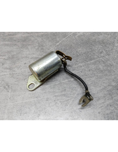 Condensateur adaptable CB125SS CL125K0 CL125A SS125A HONDA 30250-230-004A