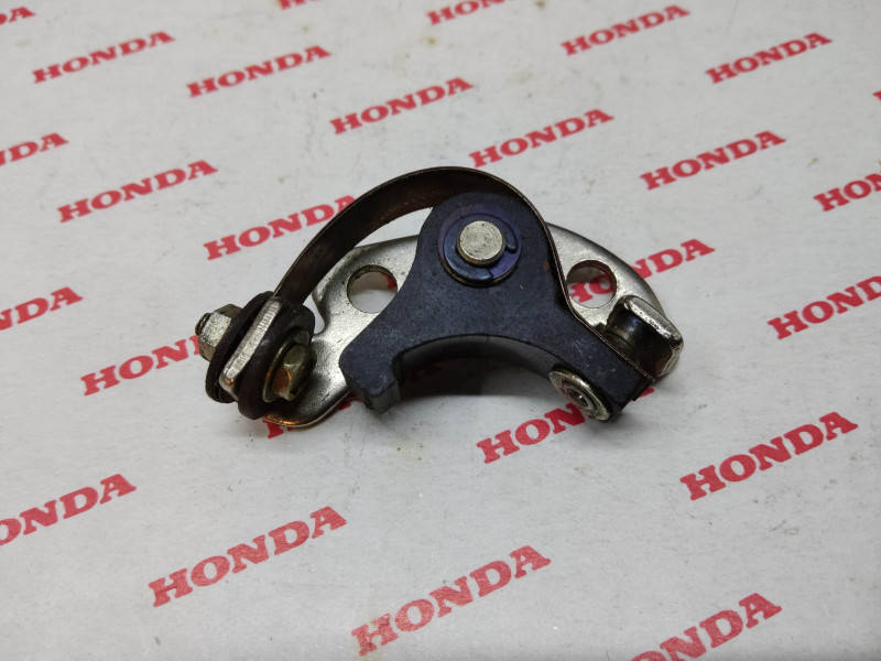 Rupteur GAUCHE CB450 CL450 origine HONDA 30204-292-003