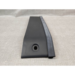 Panneau supérieur DROIT VFR750 1988/89 HONDA 64591-ML7-920ZA