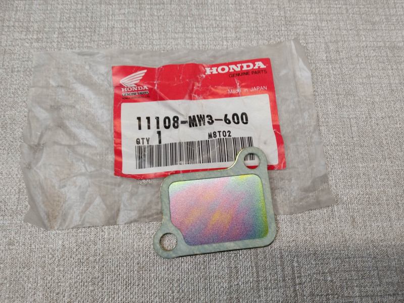 Plaque dans carter Honda CB750 Seven Fifty 11108-MW3-600
