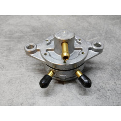 Pompe à essence métalique MIKUNI 20L/H avec système de vide HONDA 16700-MIKUNI