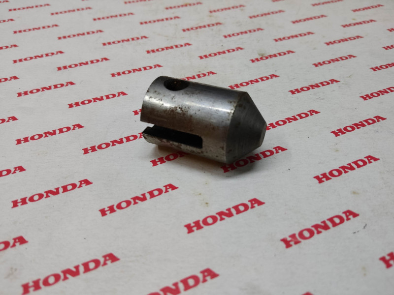 Piston pompe à huile HONDA CB250 350 CB450 15209-286-010