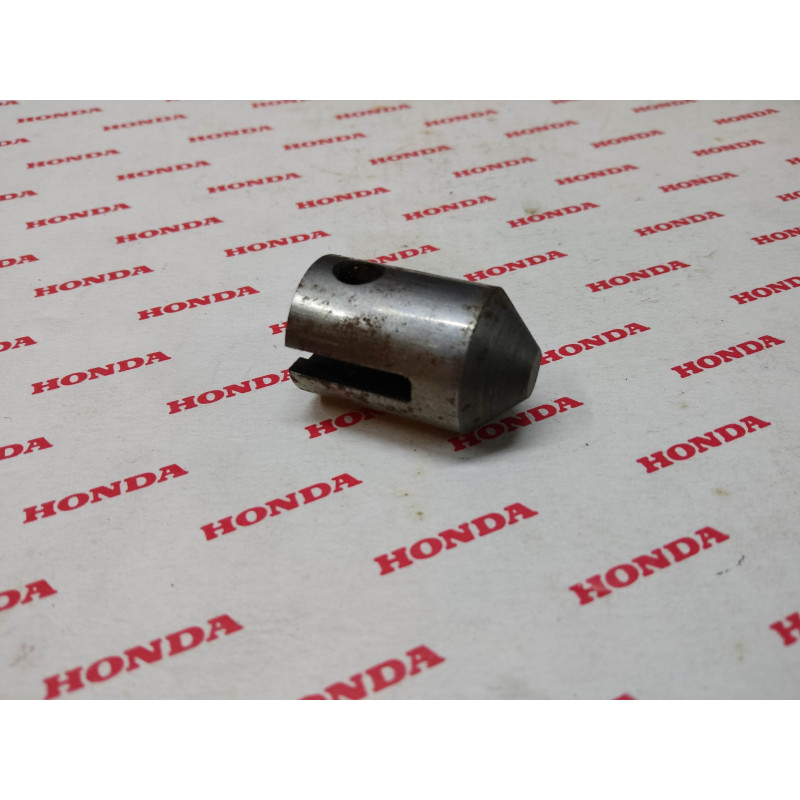Piston pompe à huile HONDA CB250 350 CB450 15209-286-010