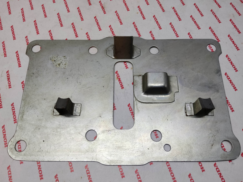 Tole séparateur d'huile pour culasse de CB250-CB350 HONDA 12394-312-000