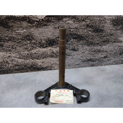 Té de fourche inférieur Ø tube 31mm pour CB125T/T2/TA/TB HONDA 53200-399-610ZA