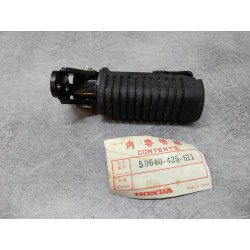 Repose pied avant gauche de CB750KZ KA KB HONDA 50640-425-611 idem 50640-425-610