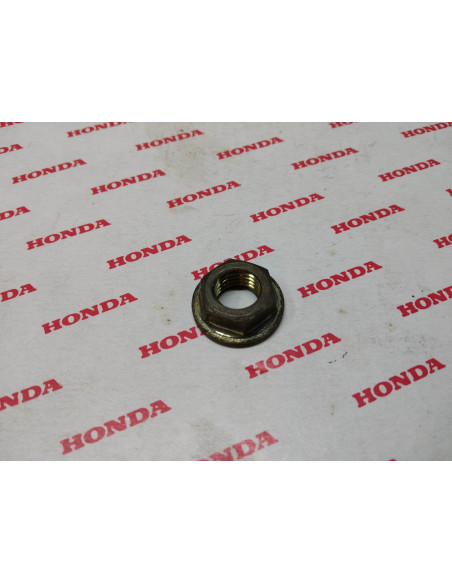 Ecrou à embase 10 mm HONDA 90232-122-010