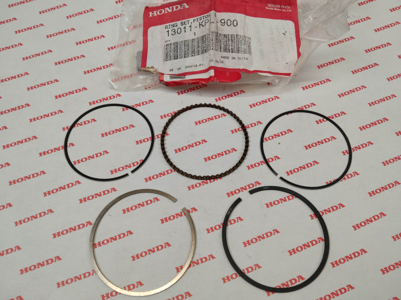 Segments cote standard HONDA SCV100 LEAD 2003HONDA 13011-KPL-900