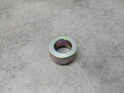 Entretoise roue avant CB250 CB400 CB450 CM400 CM450 HONDA 44311-413-000