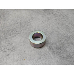 Entretoise roue avant CB250 CB400 CB450 CM400 CM450 HONDA 44311-413-000