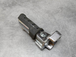 Repose pied droit VF700 VF750 83-85 HONDA 50630-MB2-010